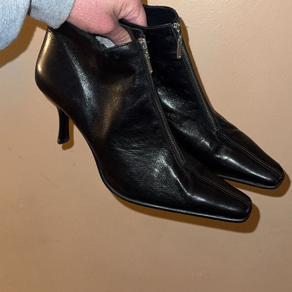 Vintage euro Pedro Miralles black leather ankle boots